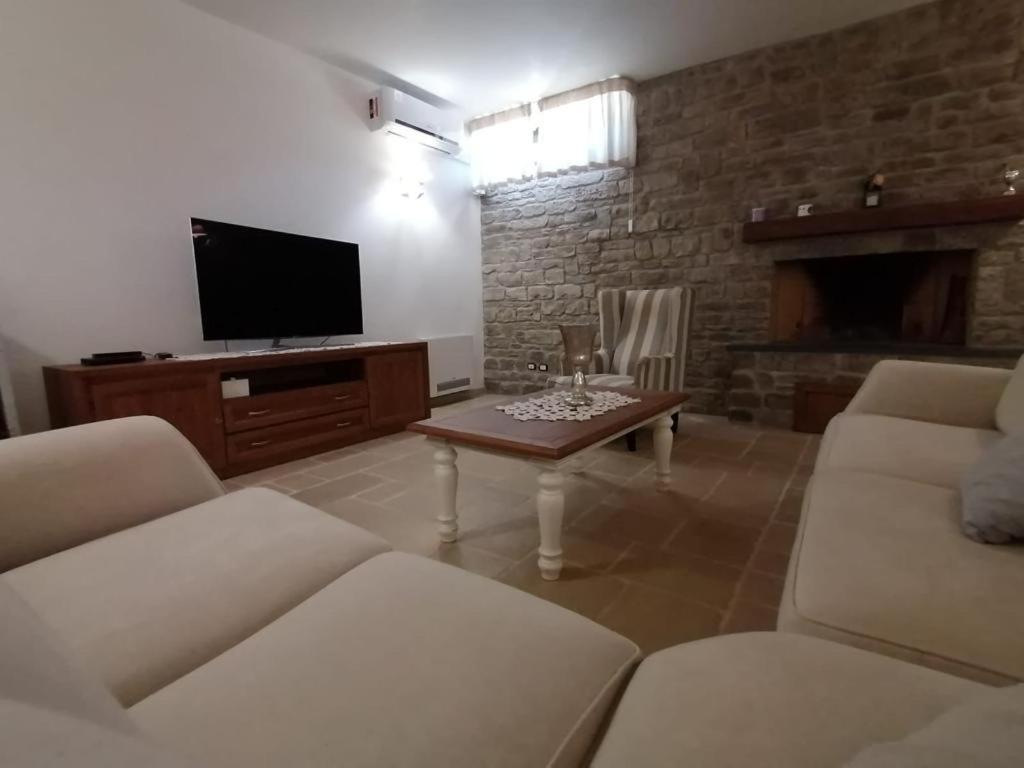 La tavernetta di Carlo Bagnolo del Salento Esterno foto